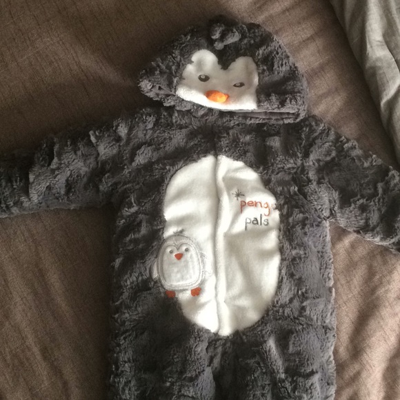 Koala Baby Neutral Gray/White Penguin Pram, 9M - Picture 3 of 8